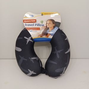 Travel pillow memory foam multiple uses. New
